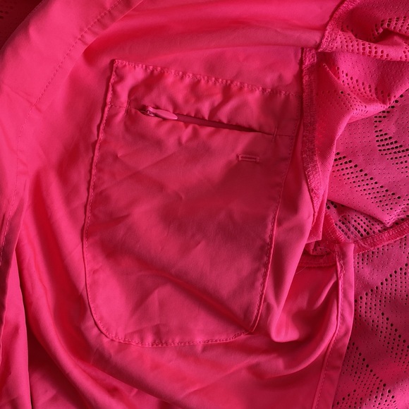 Under Armour running jacket - Picture 5 of 9